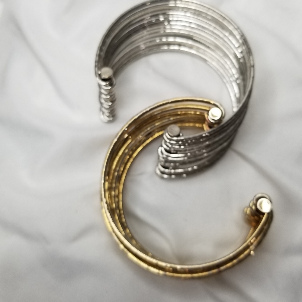 Bangle - Picture 5 of 5